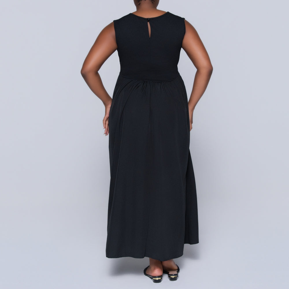 Black Plus Size Sleeveless Dress