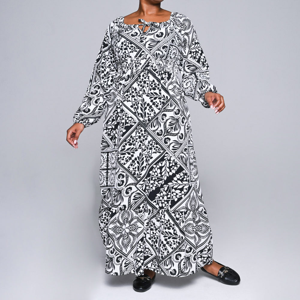 Blk/Ivory Woven Tiered Dress