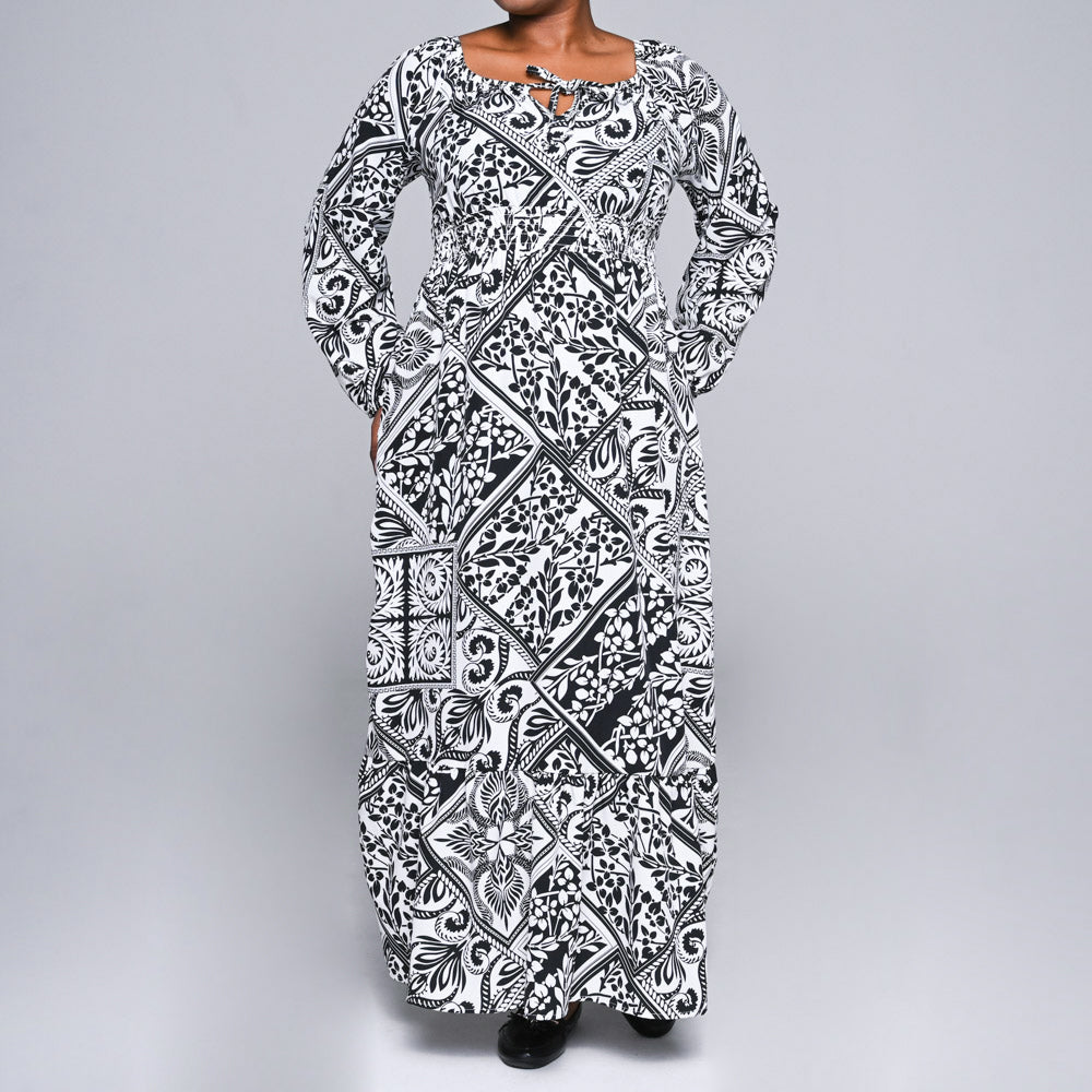 Blk/Ivory Woven Tiered Dress