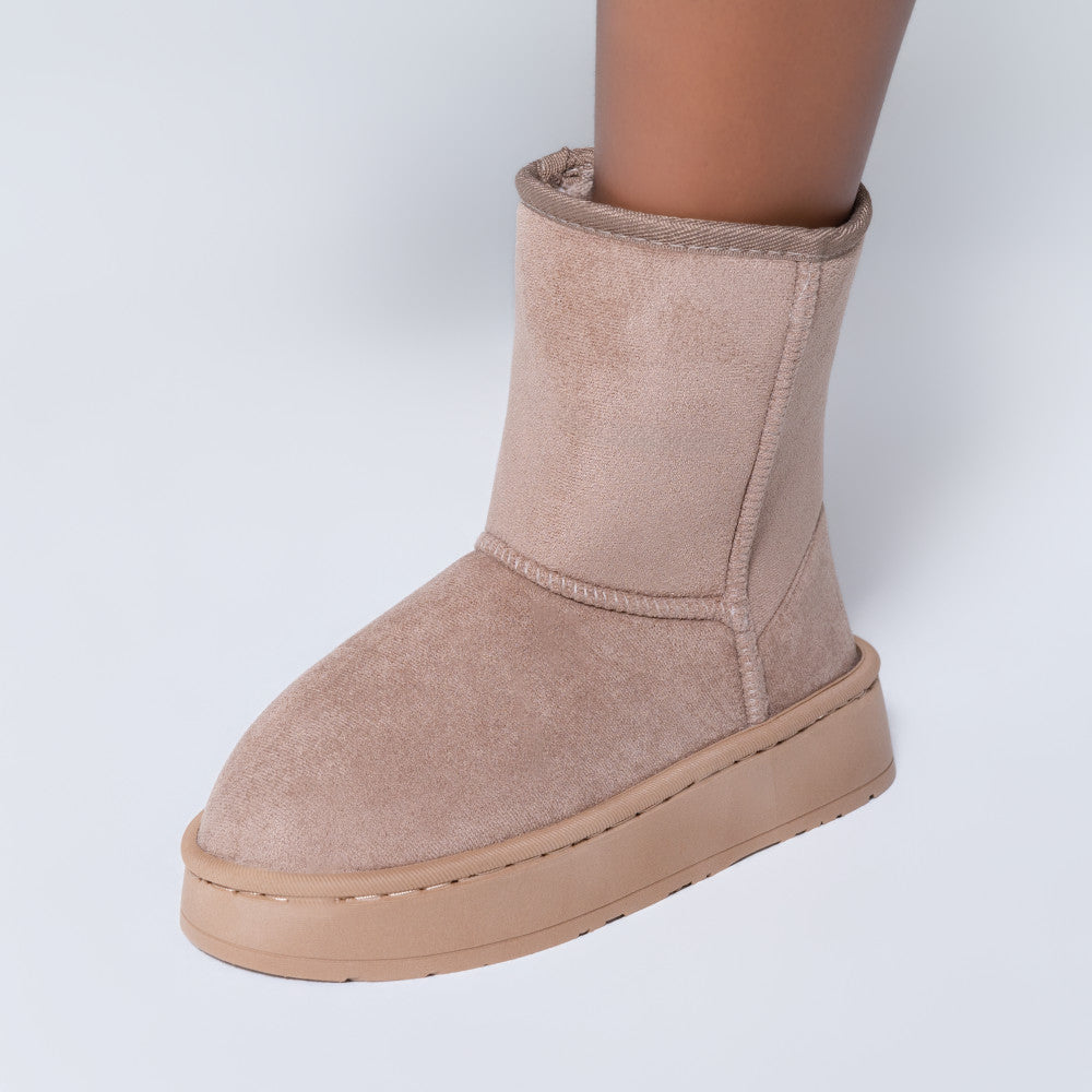 Ladies Slip On Tan Boots