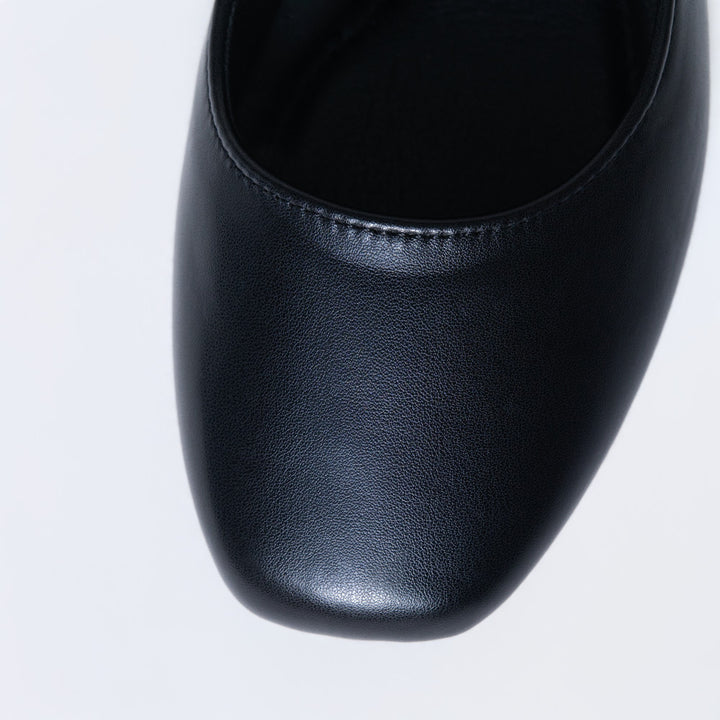 Ladies Black Broad Strap Comfort Pump