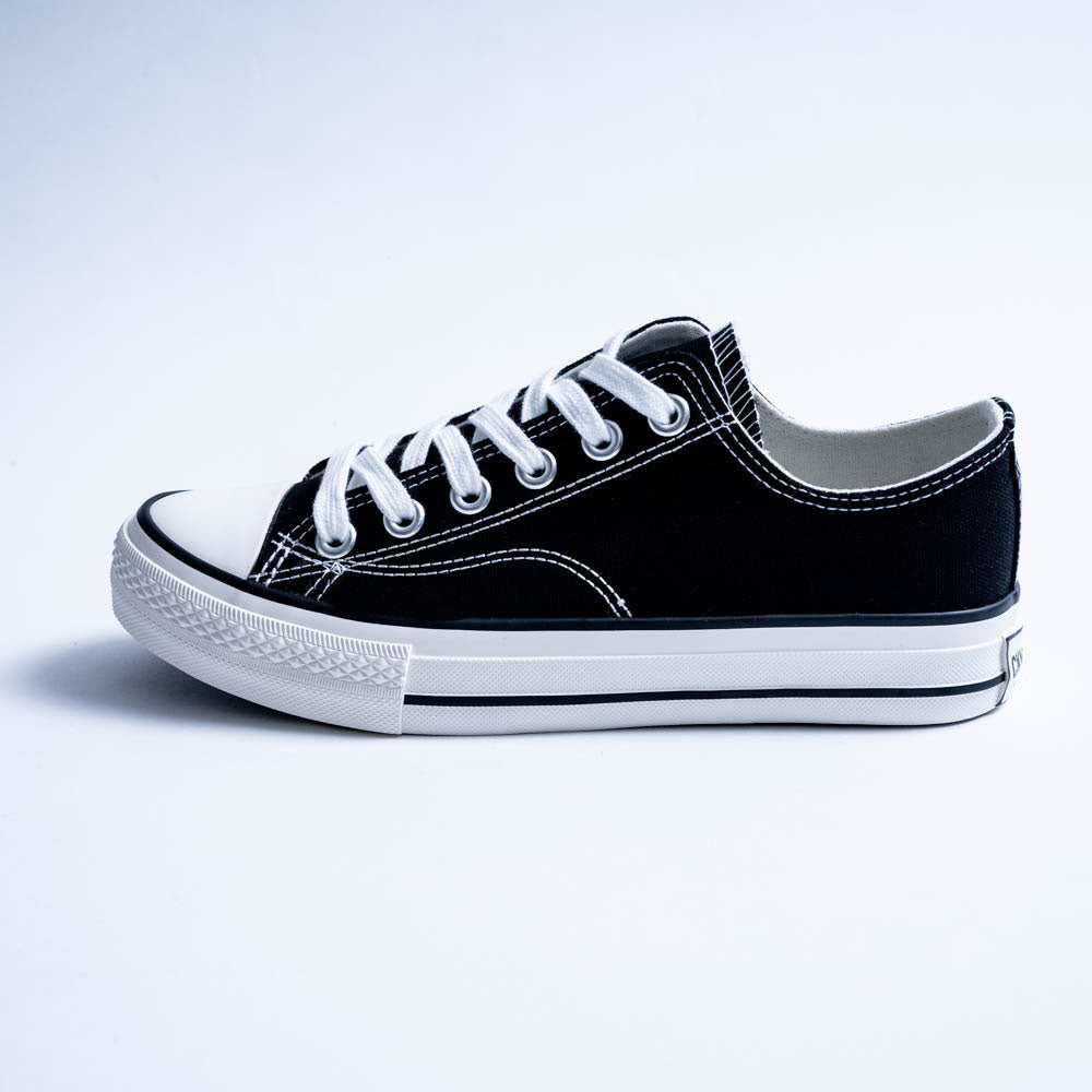 Black Sneaker