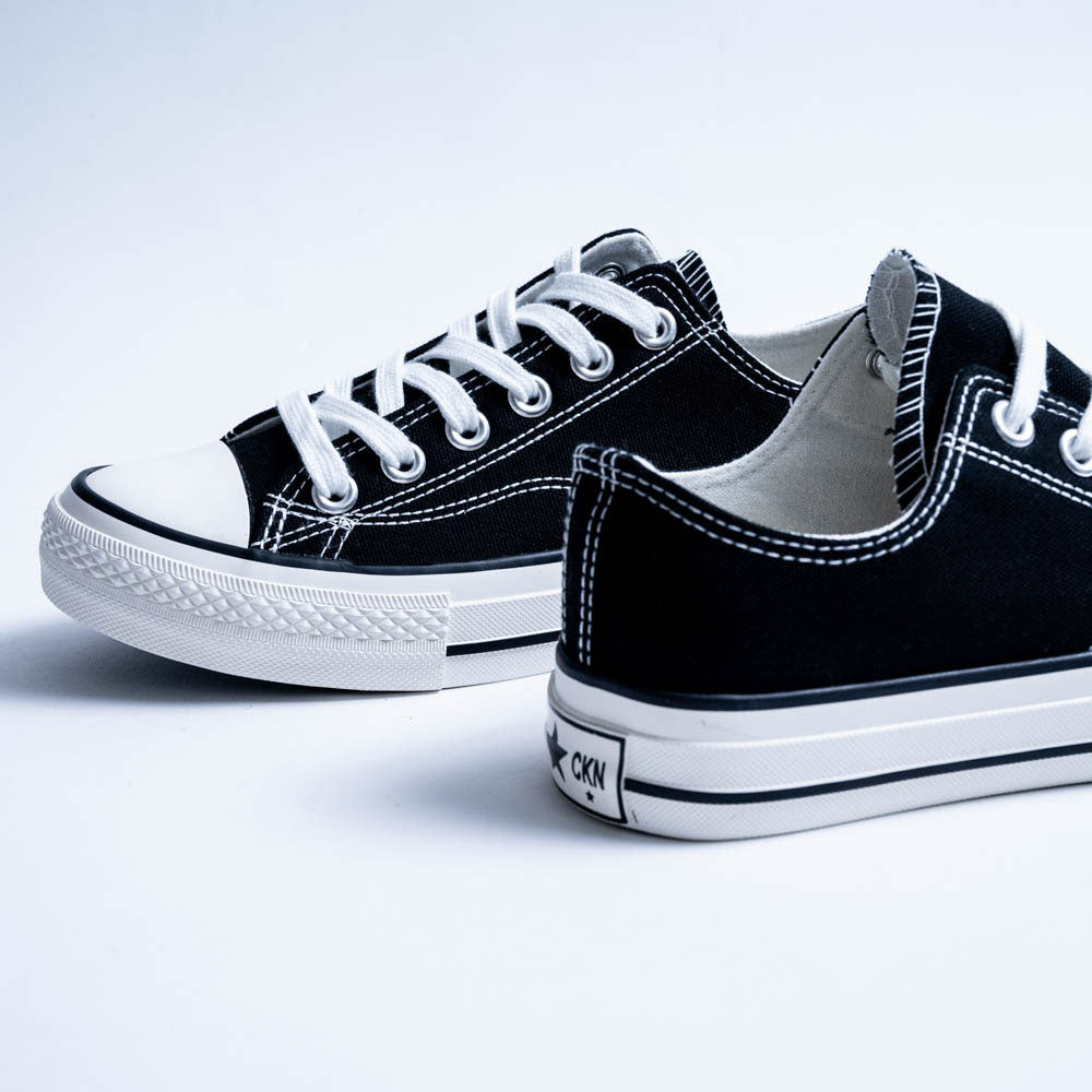 Black Sneaker