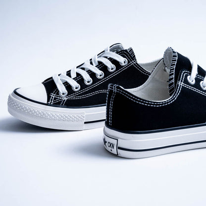 Black Sneaker