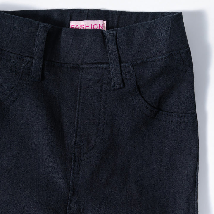 Girls Denim Jeggings With Back Pocket