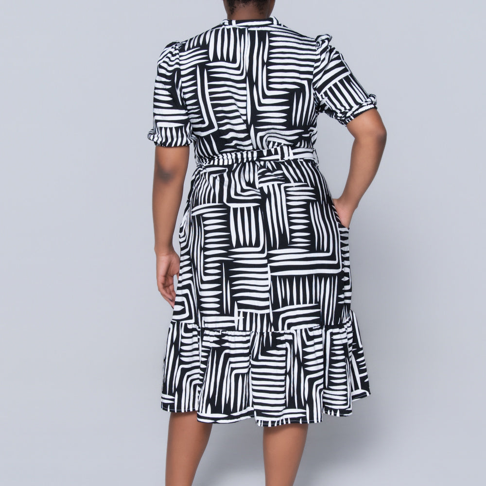 Plus Size Printed Black/White Tiered Tunic