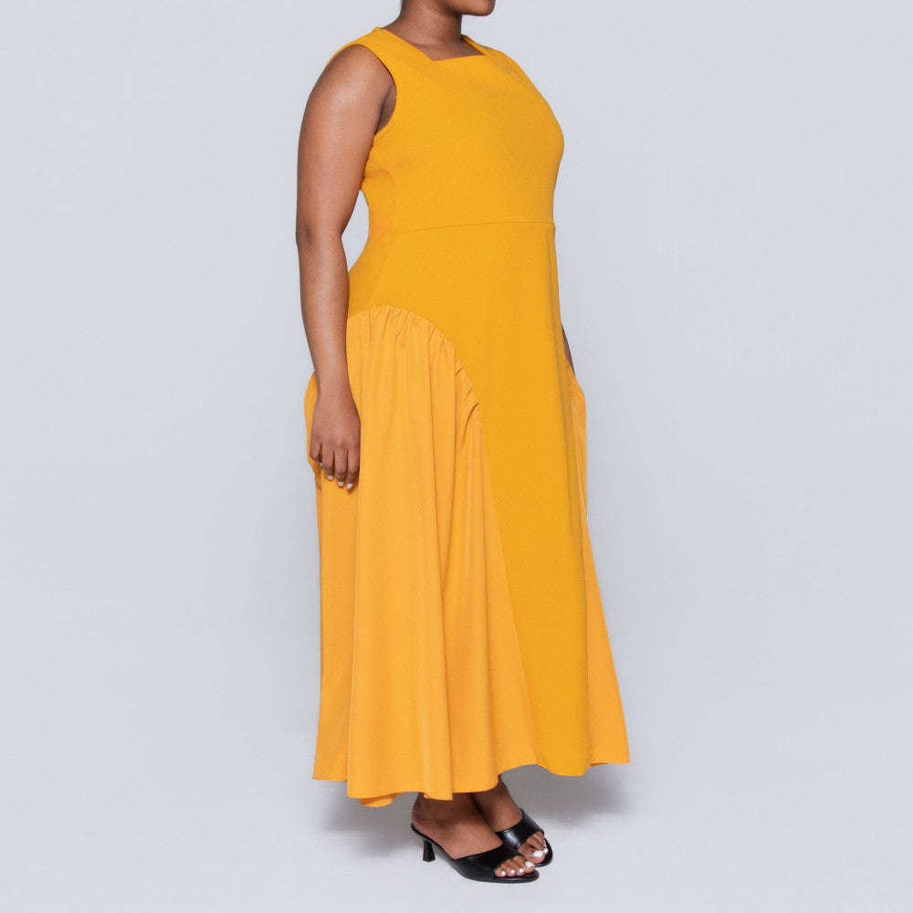 Plus Size Sleeveless Panel Dress