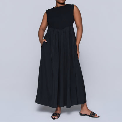Black Plus Size Sleeveless Dress
