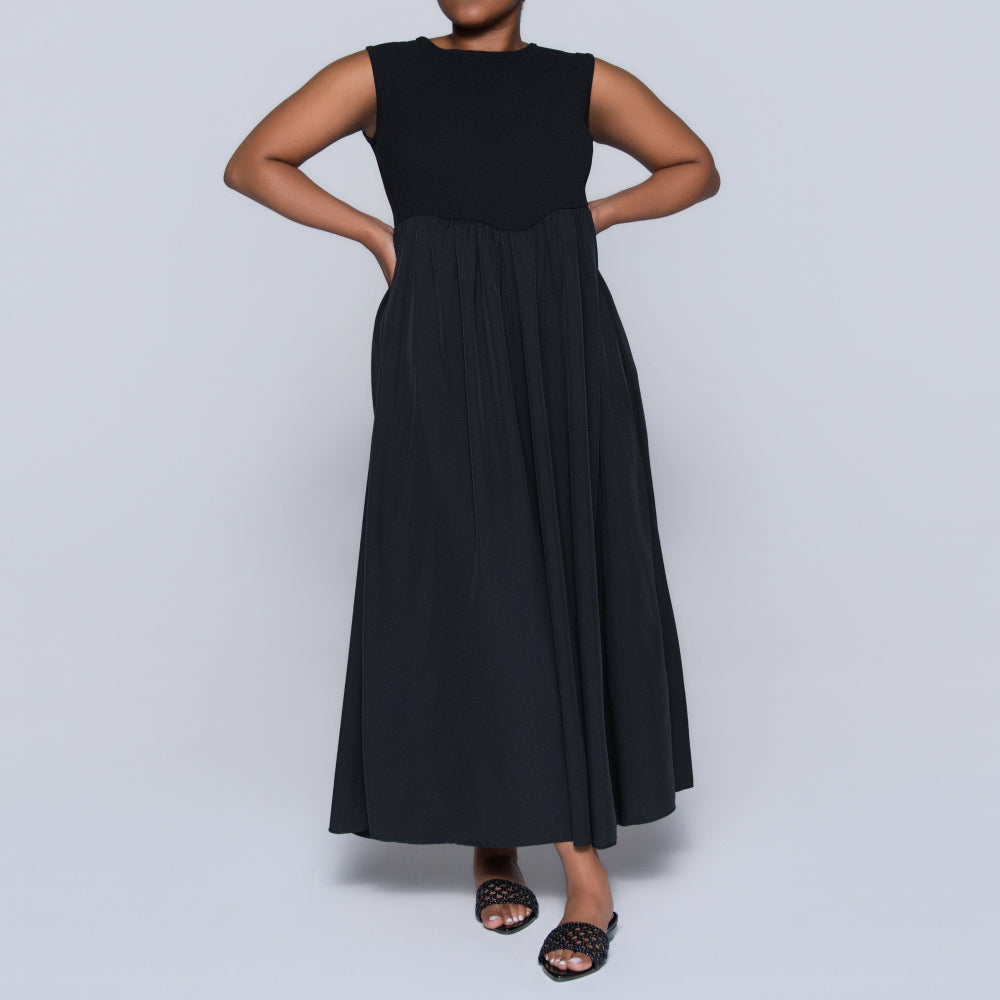 Black Plus Size Sleeveless Dress