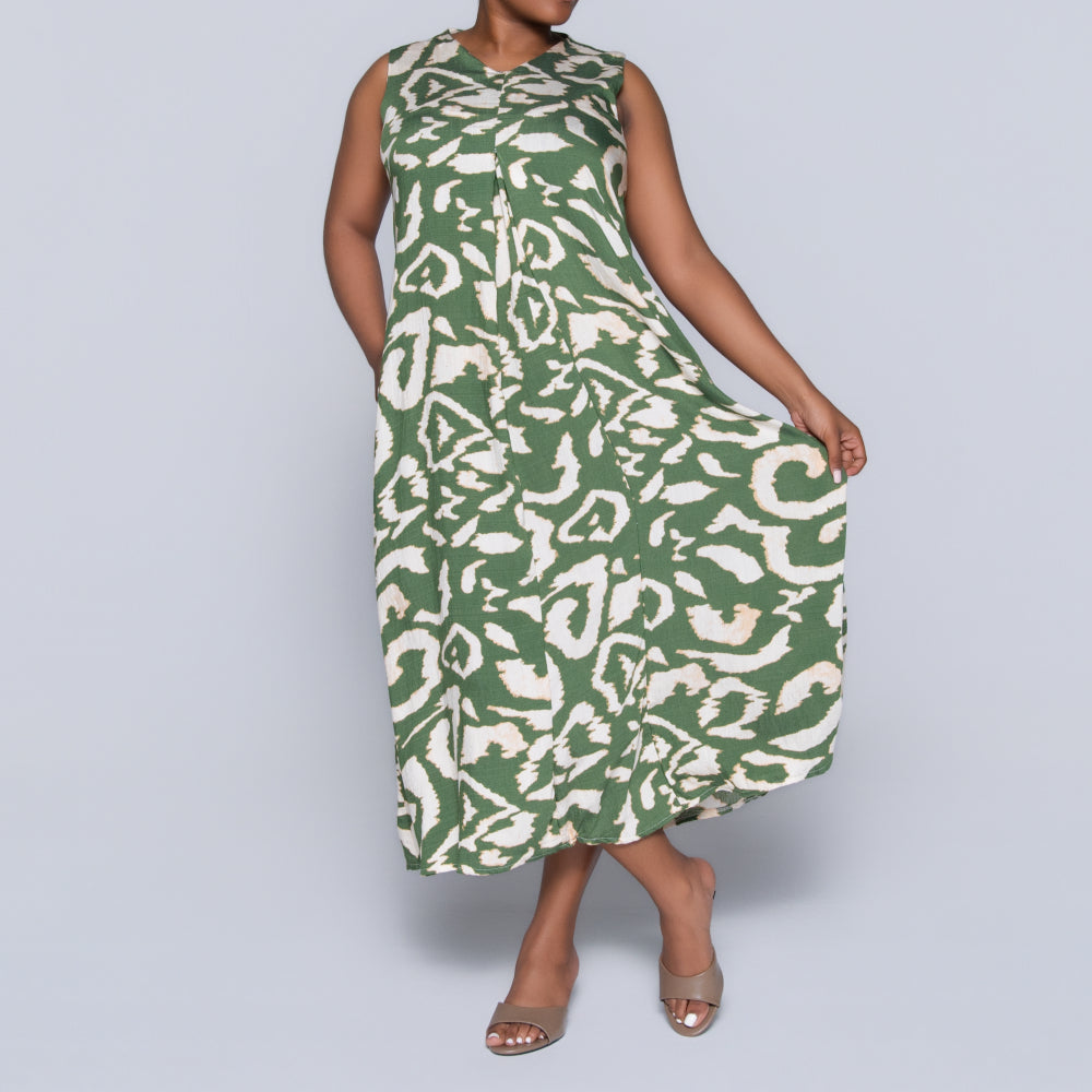 Plus Size Printed Airflow Dress