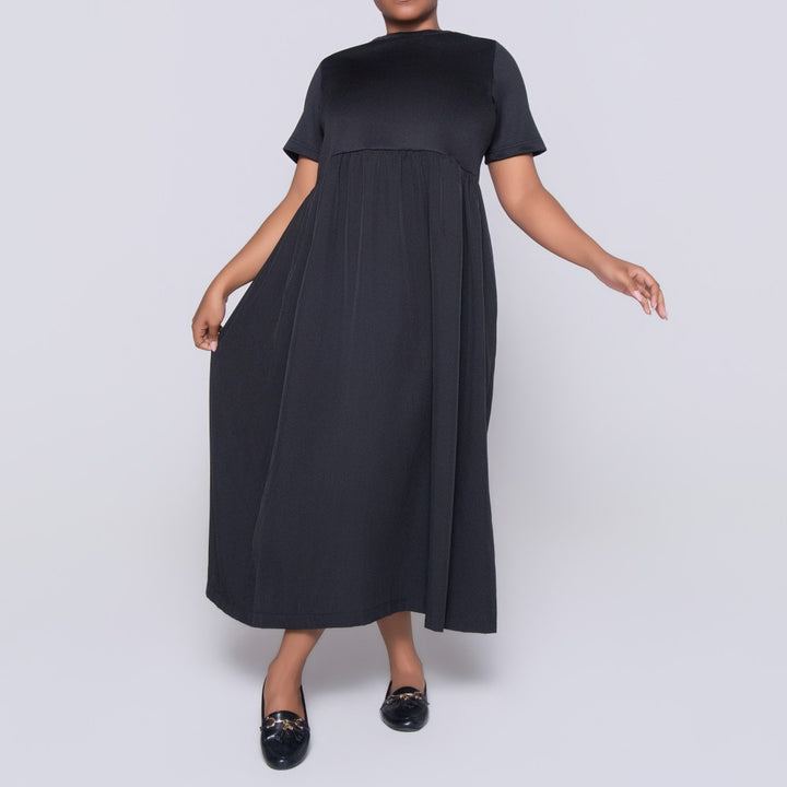 Plus Size Black Short Sleeve Dress