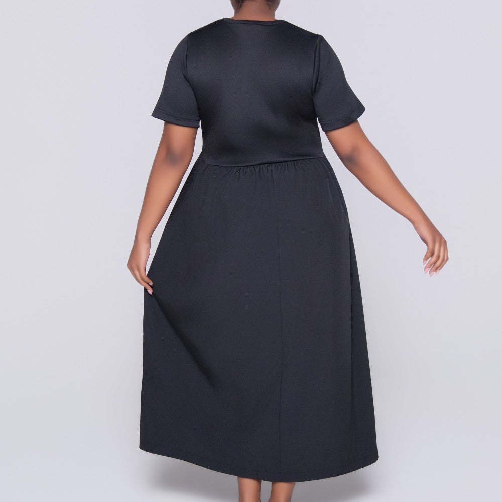 Plus Size Black Short Sleeve Dress