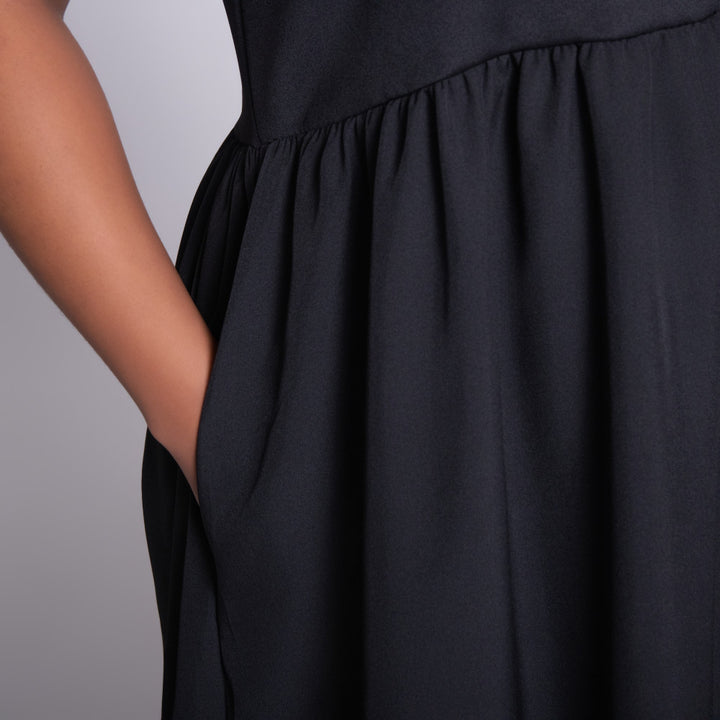Plus Size Black Short Sleeve Dress