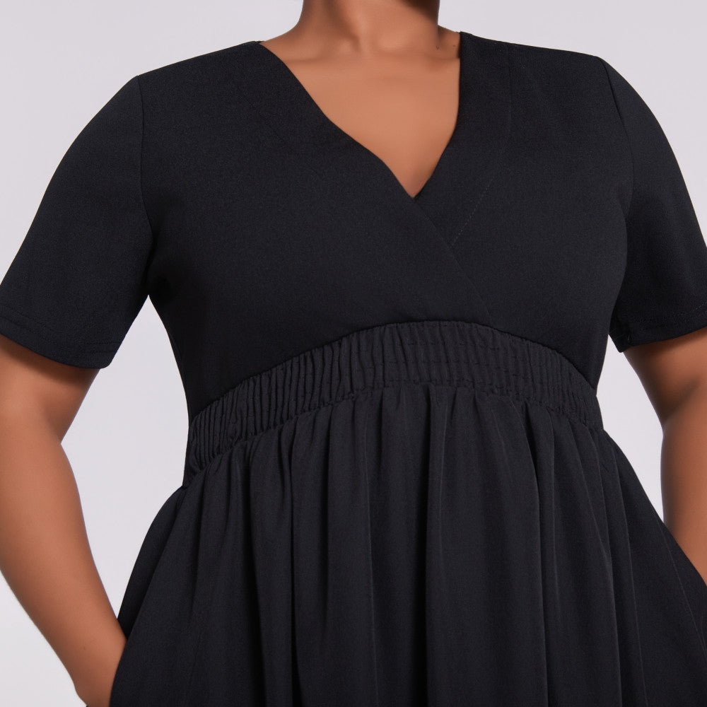 Plus Size Short Sleeve Black Dress