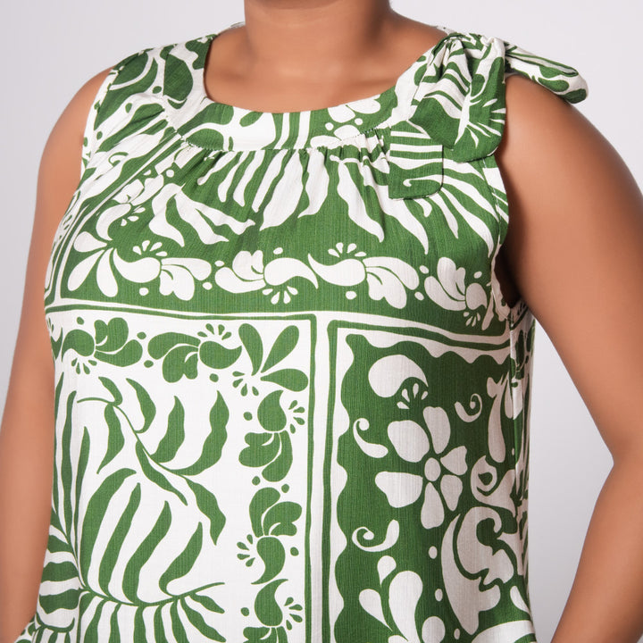 Plus Size Sleeveless Printed Dress
