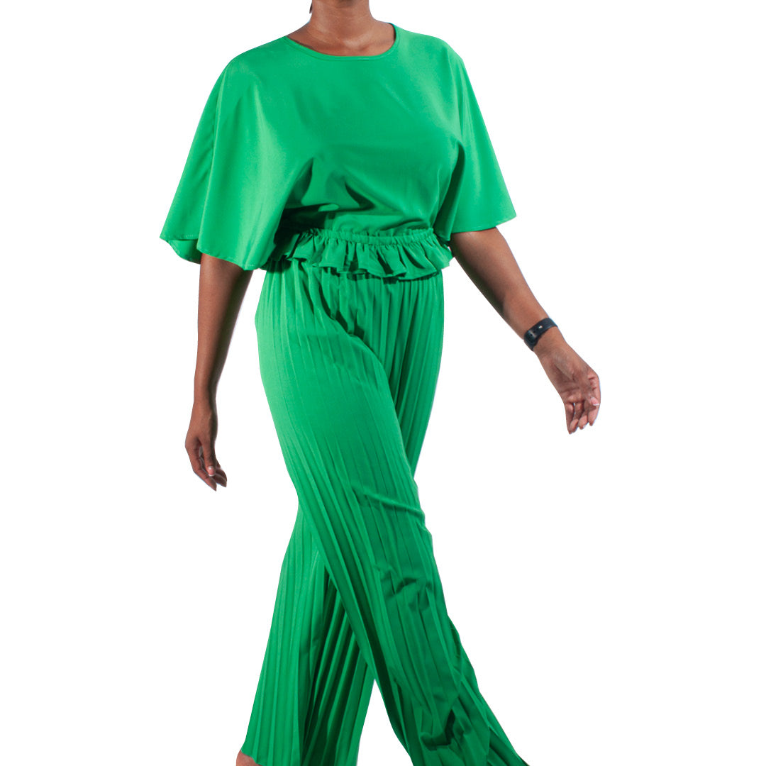 Short Sleeve Green Crop Top And Pleated Pants