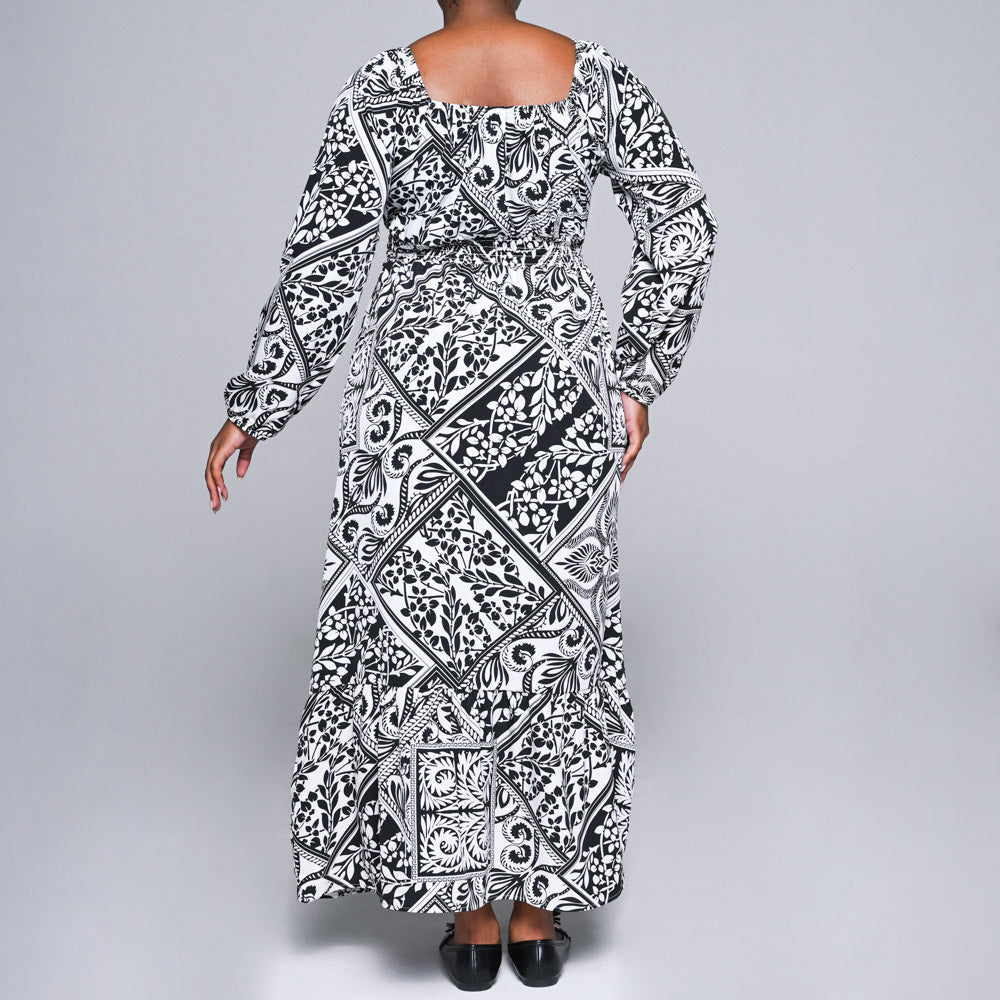 Blk/Ivory  Woven Tiered Dress