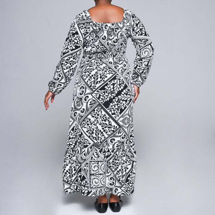 Blk/Ivory  Woven Tiered Dress