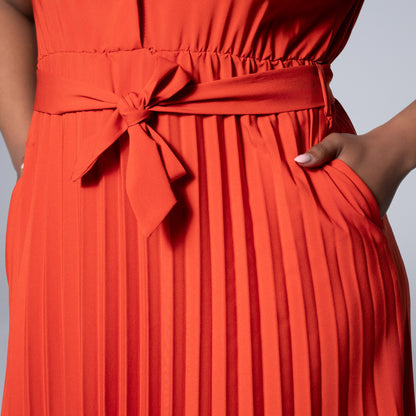 Short Sleeve Pleated Brick Dress
