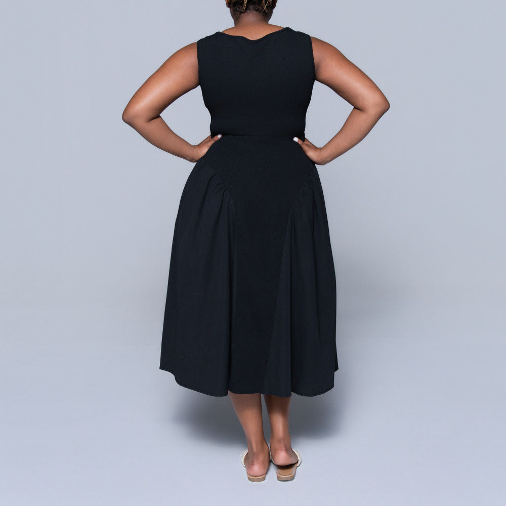 Black Sleeveless Dress