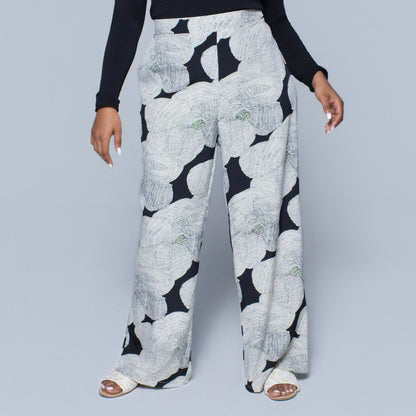 Ladies Printed Pocket Detail Pants