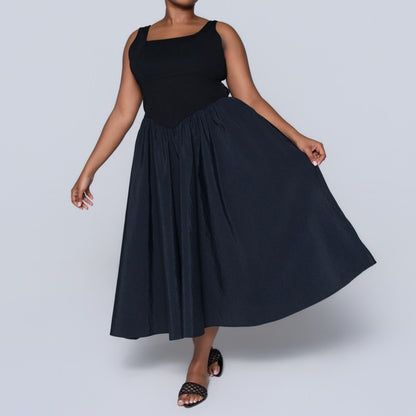 Black Sleeveless Dress