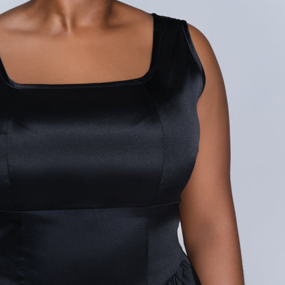 Black Sleeveless Dress