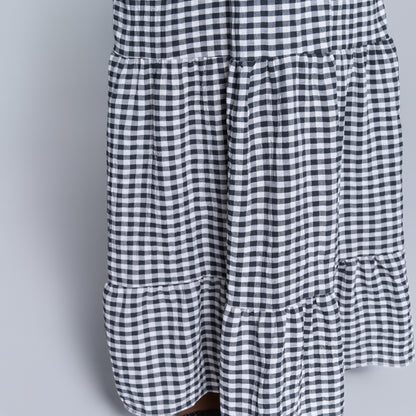 Blk/White Sleeveless Check Print Tiered Dress
