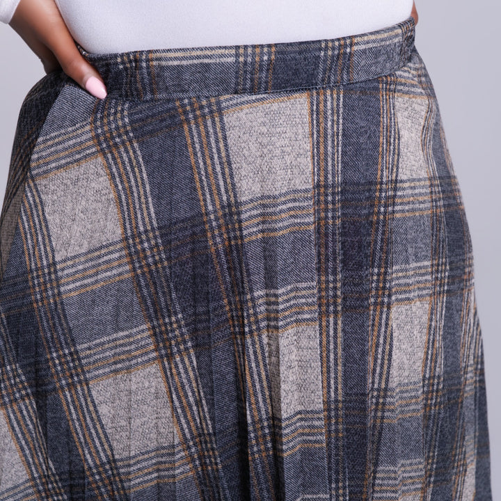 Melange Jersey Knit Paper Print Front Pleated Skirt