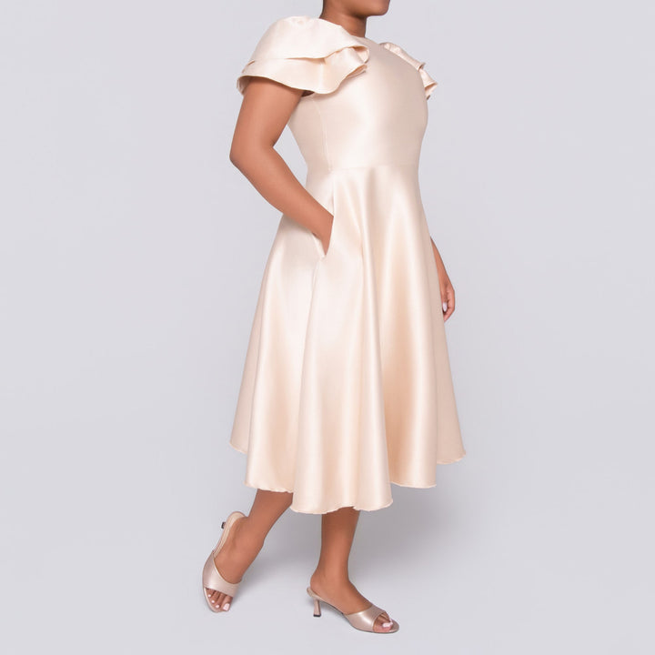 Ladies Plain Short Sleeves Nude Dress