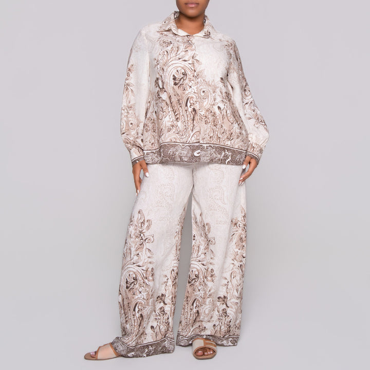 Long Sleeve Border Print Top