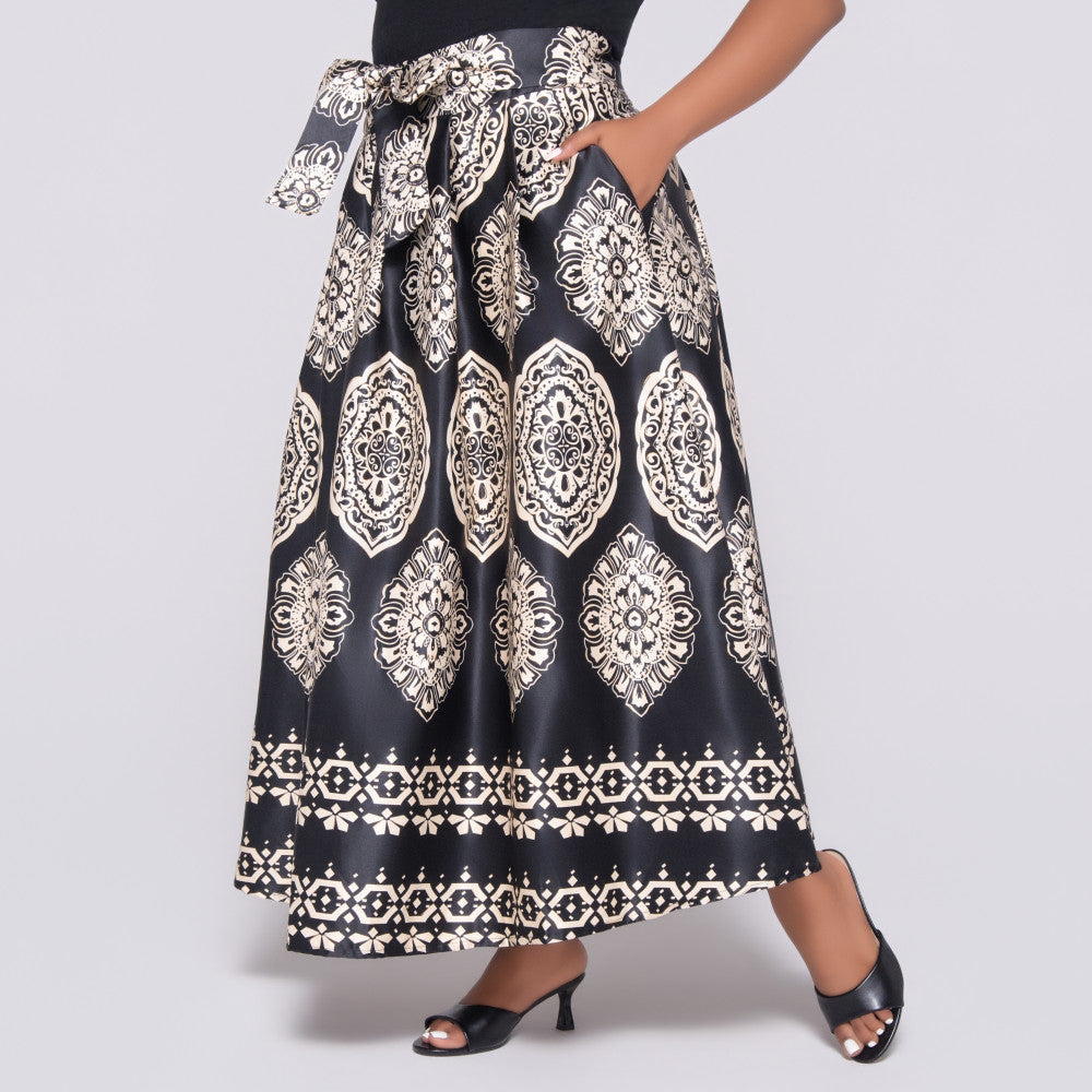 Blk/Stone Printed Satin Skirt