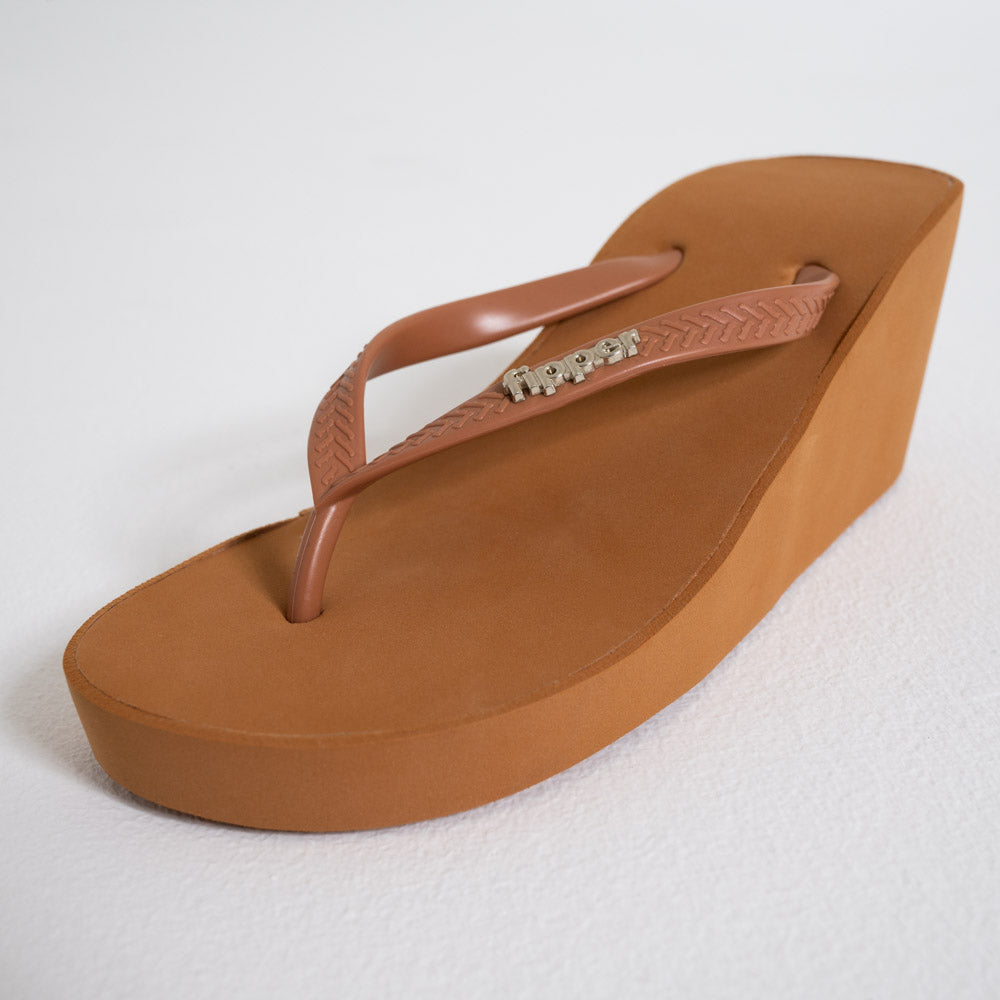 Affordable wedges outlet