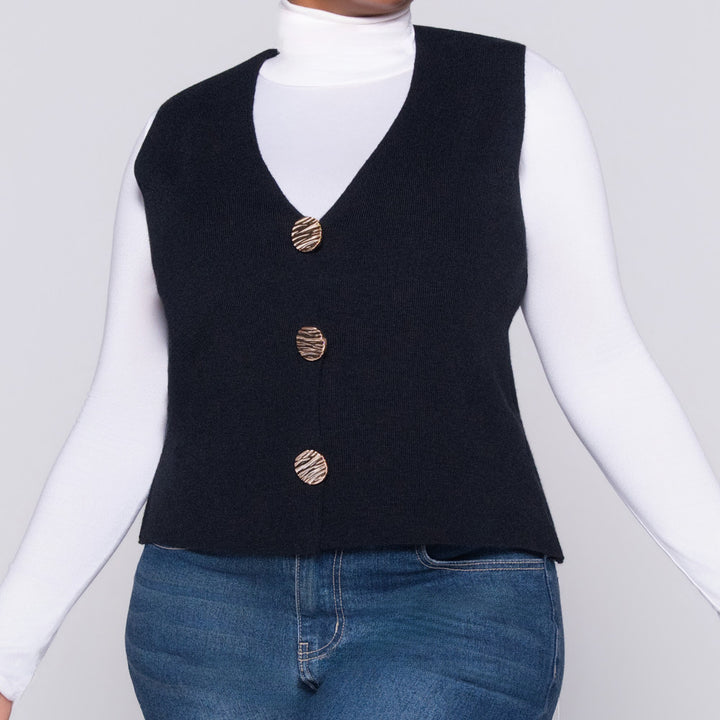 Black Sleeveless Knitted Top